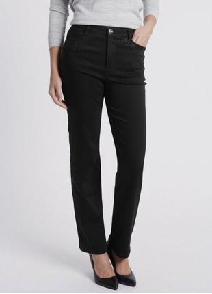 Базовые хлопковые черные стрейчевые джинсы р. eur 44 укр. 52 m&s rise straight leg embellished rrp