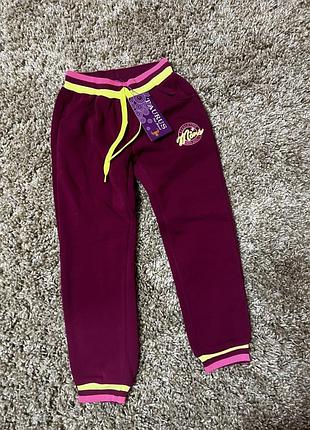 Спортивные штаны на флисе