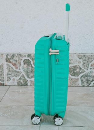 Чемодан easy move 233 ручная кладь  
100% полипропилен6 фото