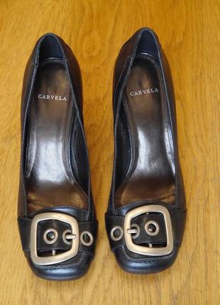 Туфли кожаные размер 39 потолка 25,2 см carvela