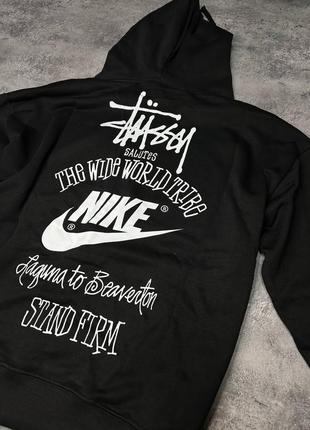 Топова худі від бренду nike у колоборації зі stussy white/black