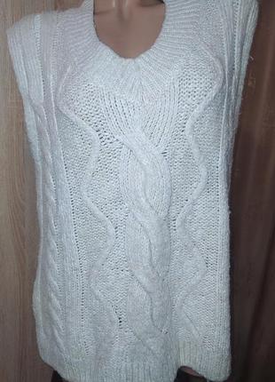 Классная теплая женская жилетка