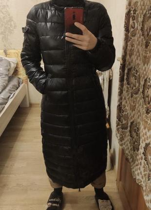 Женский длинный пуховик moncler