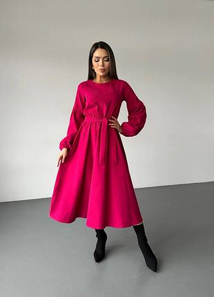 Стильна вельветова сукня жіноча довга з поясом плаття міді вельвет 42-52 малина (яскраво-рожева)
