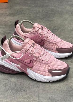 Кросівки жіночі рожеві nike wmns pink 36