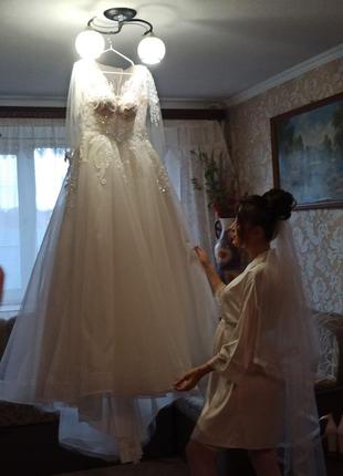 Платье свадебное