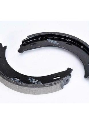 Колодки гальмові bosch задні mb v-class, vito -03 0986487605