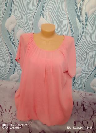 Нарядная женская блузка от фирмы etam