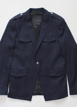 Интересный неординарный slim fit / приталенный блейзер на 1 пуговица в стиле милитари от zara