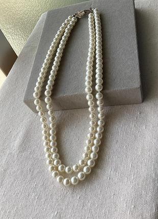 Ожерелье жемчужины белого цвета