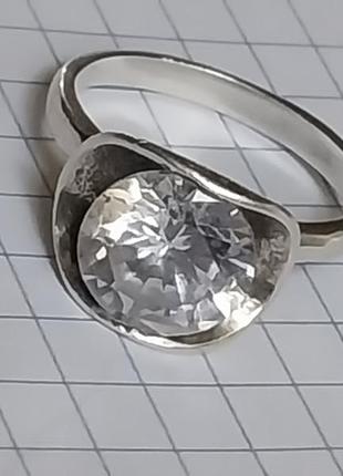 Серебряное кольцо в позолоте с аметистом