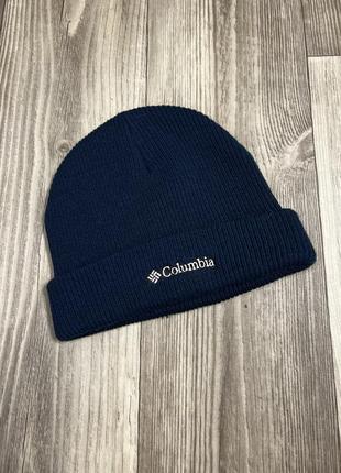 Брендова шапка columbia