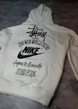 Найпопулярніше худі  від stussy & nike