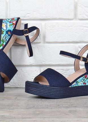 Босоножки женские на платформе танкетке джинсовые с принтом jeans and flowers, синий, 41