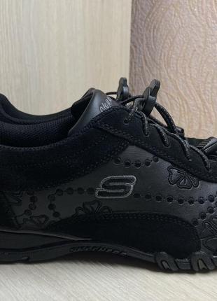 Кроссовки skechers.1 фото