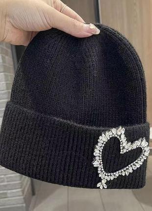 Стильная шапка
