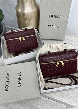 Бордовая сумка bottega vneta