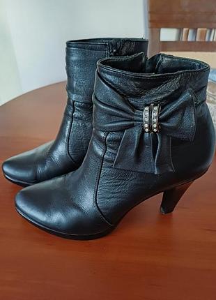Ботинки женские удобный каблук