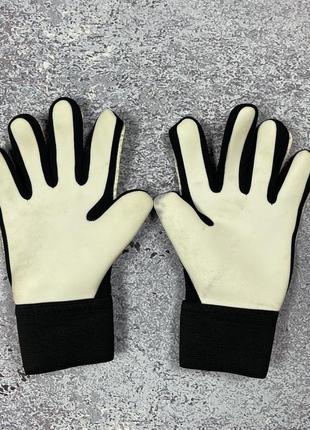 Детские воротарские перчатки kipsta first