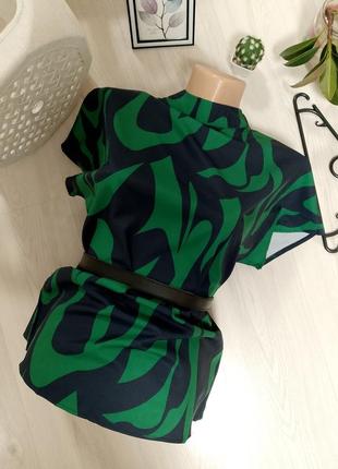 Блуза футболка з коротким рукавом  принт абстракція жіноча