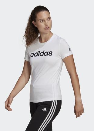 Женская футболка adidas
