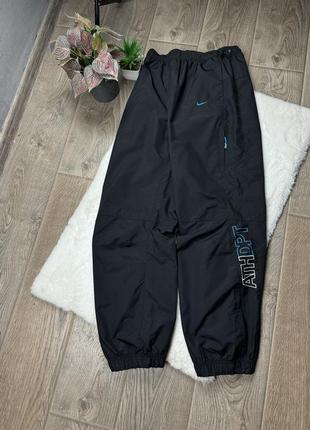 Спортивные штаны nike