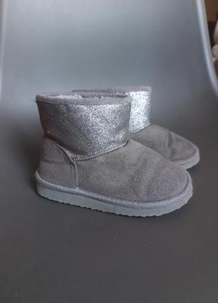 Чобітки угги для дівчинки