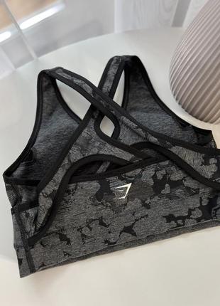 Черно-серый спортивный топ gymshark9 фото