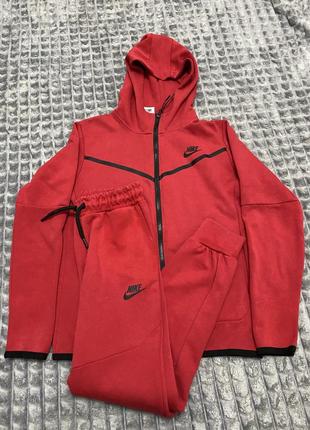 Особенности New balance Impact Run Куртка