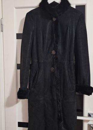Жіноча дублянка 46 розміру з норкою