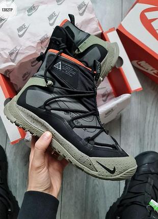 Мужские утепленные кроссовки очень качественный удобный приятный материал не сковывают в движении теплые