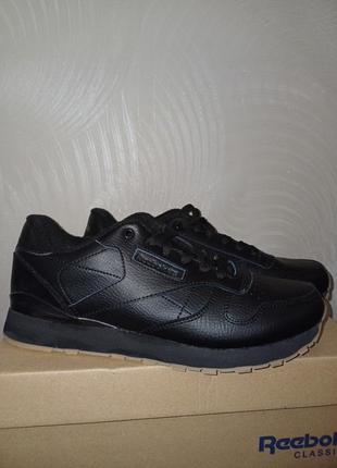 Кроссовки reebook