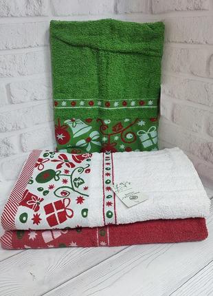 Рушники махрові , банні. новорічні рушники.