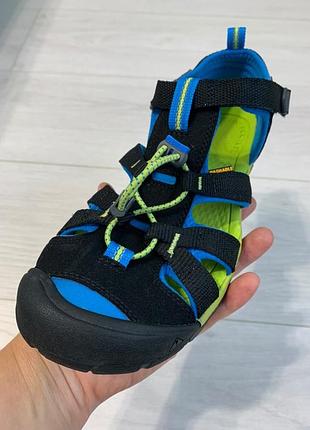 Босоніжки keen