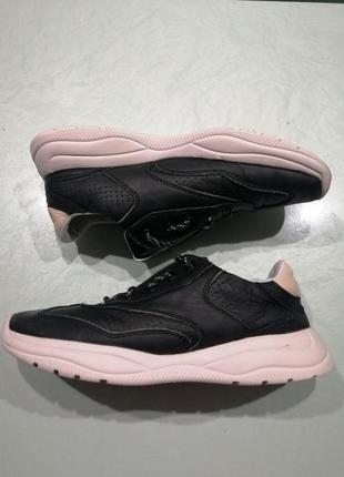 Кроссовки geox