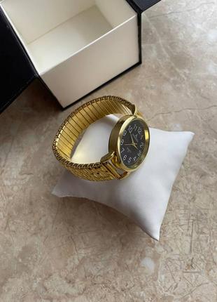Класичний золотистий чоловічий наручний годинник3 фото
