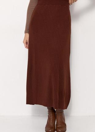 Міді спідниця у широкий рубчик - коричневий цвет, l (є розміри)