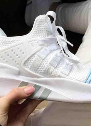 Женские кроссовки adidas eqt