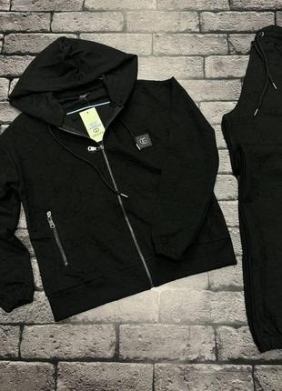 Жіночий брендовий костюм,s-xxl,чорний,якість-lux
