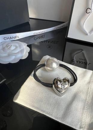 Брендова чорна гумка зі сріблястим серцем і цирконами, люкс-якість!