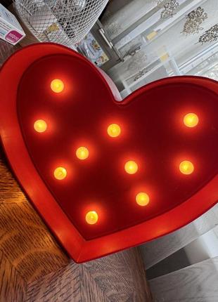 Нічник серце на батарейках аа