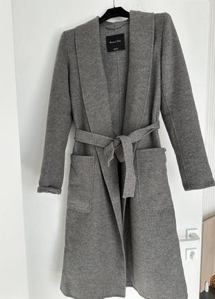 Пальто massimo dutti