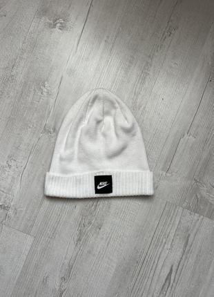 Шапка nike jordan шапочка зимова найк біла nsw box logo swoosh свуш
