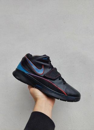 Баскетбольные кроссовки nike kd 2 43 размер