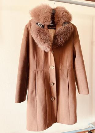 Зимнее пальто