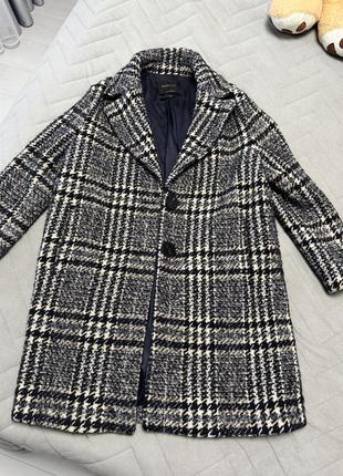 Зимове пальто massimo dutti