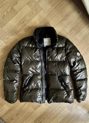 Пуховик женский зимний натуральный пух moncler оригинал размер s