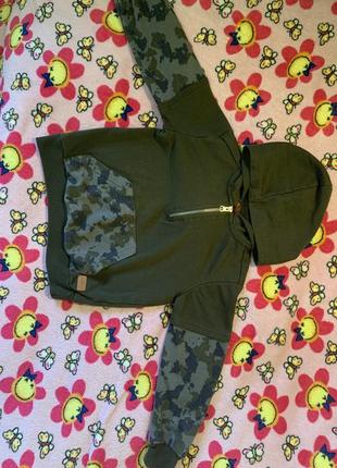 Кофта с капюшоном