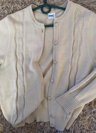 Классический кардиган, очень красивый