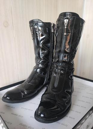 Лакированные полусапоги